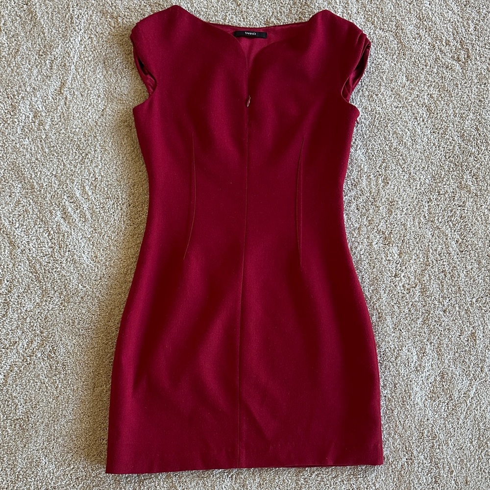 Tahari Red Cap Sleeve Mini Dress